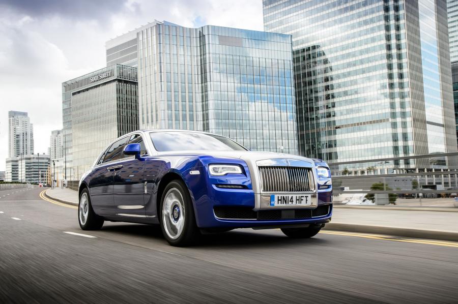  Rolls-Royce Ghost EWB 2014 года  (UK) (фото 1 из 26)